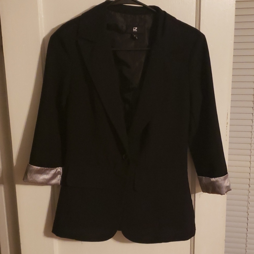 iZ Byer Black Fitted Womens Blazer